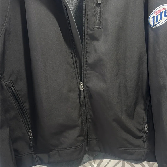 Black Green Bay Packers Performance Jacket with Full-Length Zipper - Picture 4 of 7